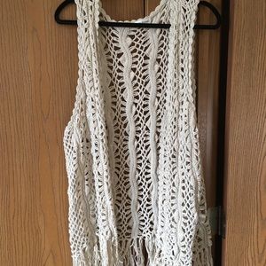 Crochet sleeveless cardigan